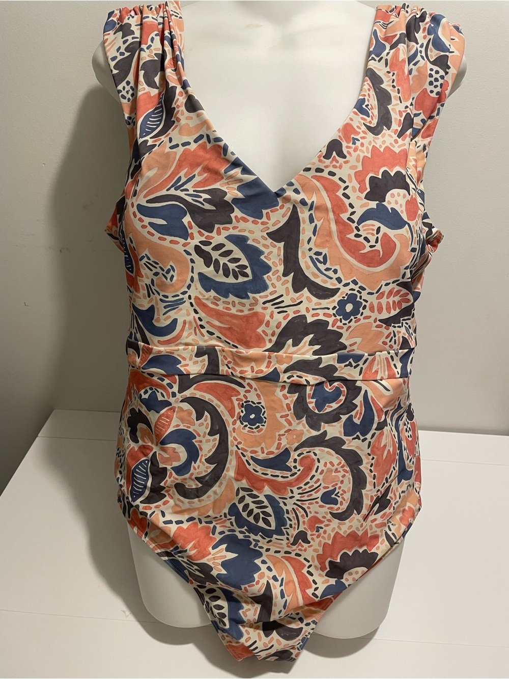 Summersalt Brand Women's size 18 The Ruched Backflip Paisley One Piece Swimsuit